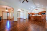 1910 Jason Dr - Photo 6