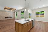 116 Byron - Photo 10