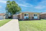 2110 Moyle - Photo 1