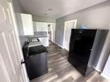 102 & 102 1/2 West Pl - Photo 6