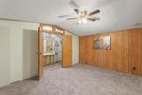 1635 Vine St - Photo 15