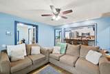2200 Seneca - Photo 4