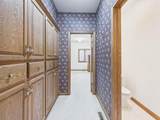 939 Woodridge Ct - Photo 16