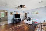 2210 Seneca St - Photo 9