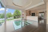 10817 Glengate Cir - Photo 18