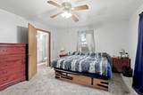 1556 Poplar - Photo 15