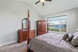 1615 Obsidian St - Photo 16