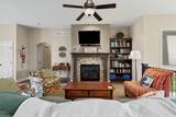 1615 Obsidian St - Photo 8