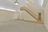 1340 Greenwich - Photo 14