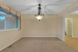 1340 Greenwich - Photo 5