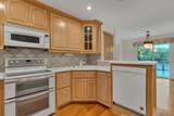 1340 Greenwich - Photo 9