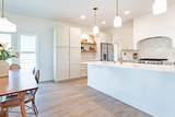612 Delia Avenue - Photo 10