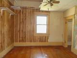 711 Summit - Photo 15