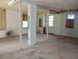 711 Summit - Photo 20