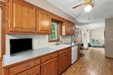 9809 Laura St - Photo 9