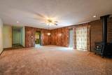 1009 Country Club Dr - Photo 12