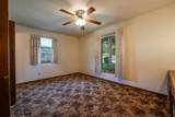 1009 Country Club Dr - Photo 13