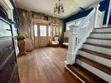320 Maple - Photo 3