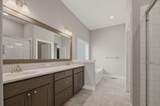 1601 Blackstone - Photo 21