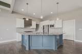 1601 Blackstone - Photo 9
