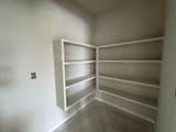 5651 Plumthicket St - Photo 15