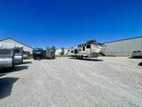402 Industrial St - Photo 32