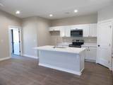909-911 Fox Ridge St - Photo 2