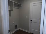 909-911 Fox Ridge St - Photo 8