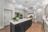 841 Firefly St - Photo 13