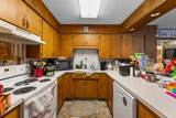 806 Edwards - Photo 11