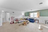 806 Edwards - Photo 8