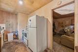 2555 Ellis Ave - Photo 7