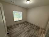 942 Glendale St - Photo 9
