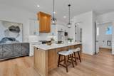 2928 Burlington Circle - Photo 14