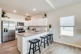1611 Emerald Valley Dr - Photo 17