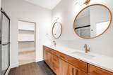 1226 Lakeway Ct - Photo 14