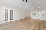 707 Rainbow Lake St - Photo 5
