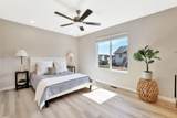 9287 Fox Pointe - Photo 12