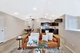 9287 Fox Pointe - Photo 4