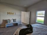 1013 Forestview St - Photo 22