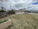 324 Market St - Photo 2