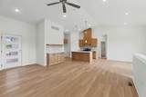 946 Main - Photo 5