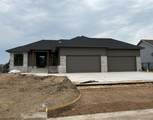 1526 Shadow Rock Dr - Photo 2