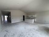 5651 Plumthicket St - Photo 5
