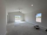 5701 Plumthicket St - Photo 4