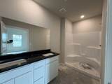 5701 Plumthicket St - Photo 9