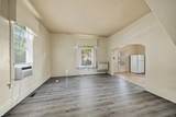 109 Front St - Photo 3