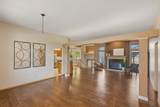 328 Campus Ct - Photo 4