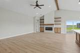 348 Buckland St - Photo 6