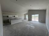 5651 Plumthicket St - Photo 3